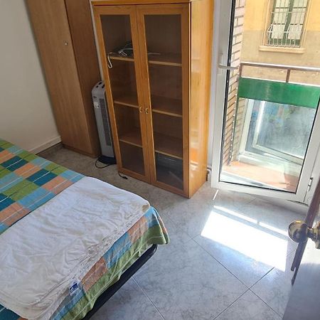 Sunny Room In A Shared Apartment In Rubi Exterior photo